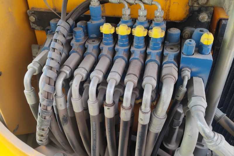 OmecoHub - Immagine JCB 8052